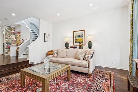 Tiny photo for 1740 N CLARK Street #1733, Chicago, IL 60614 (MLS # 12499481)