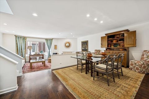 Tiny photo for 1740 N CLARK Street #1733, Chicago, IL 60614 (MLS # 12499481)