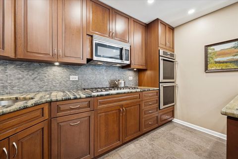 Tiny photo for 1740 N CLARK Street #1733, Chicago, IL 60614 (MLS # 12499481)
