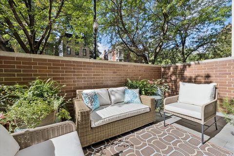 Tiny photo for 1740 N CLARK Street #1733, Chicago, IL 60614 (MLS # 12499481)