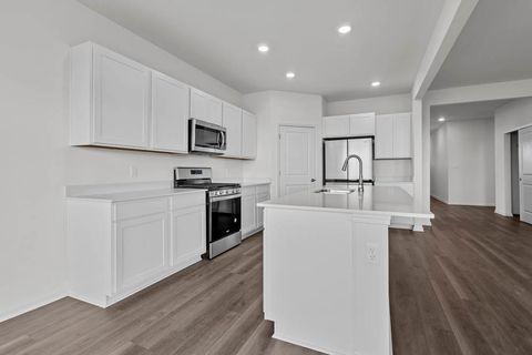 Tiny photo for 315 Snowdrop Lane, Elgin, IL 60124 (MLS # 12504961)