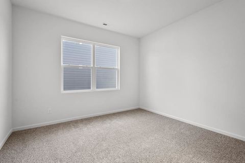 Tiny photo for 315 Snowdrop Lane, Elgin, IL 60124 (MLS # 12504961)