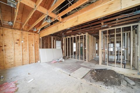 Tiny photo for 9552 S California Avenue, Evergreen Park, IL 60805 (MLS # 12526217)