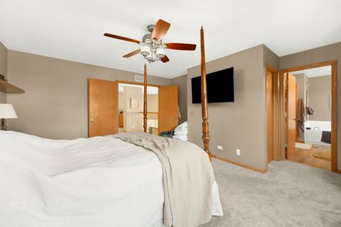 Tiny photo for 29 Bay Drive, Itasca, IL 60143 (MLS # 12519471)