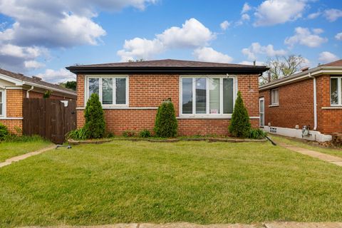 Photo of 2816 E 127th Street, Chicago, IL 60633 (MLS # 12599849)