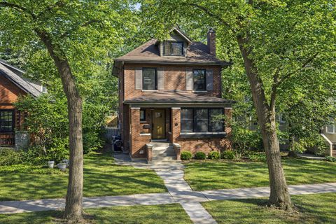 833 Lincoln Street Evanston IL 60201