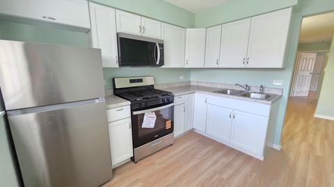 Tiny photo for 1557 Jill Court #206, Glendale Heights, IL 60139 (MLS # 12622719)