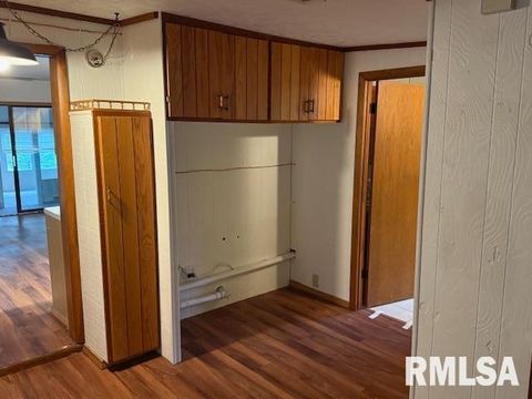 Tiny photo for 84 S New Thompson Lake Road, Carbondale, IL 62901 (MLS # EB460161)