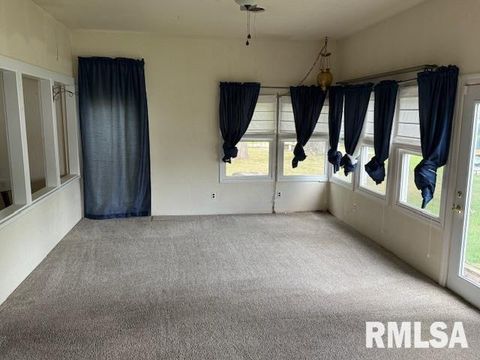 Tiny photo for 84 S New Thompson Lake Road, Carbondale, IL 62901 (MLS # EB460161)