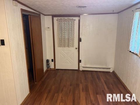 Tiny photo for 84 S New Thompson Lake Road, Carbondale, IL 62901 (MLS # EB460161)