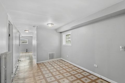 Tiny photo for 3741 N Nottingham Avenue, Chicago, IL 60634 (MLS # 12619984)