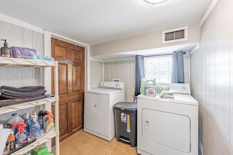 Tiny photo for 7711 Melvina Avenue, Burbank, IL 60459 (MLS # 12489556)