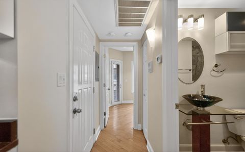 Tiny photo for 906 W Winona Street #2S, Chicago, IL 60640 (MLS # 12615574)