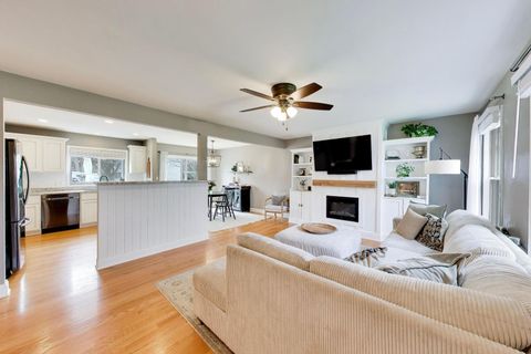 Tiny photo for 1931 Moore Avenue, St. Charles, IL 60174 (MLS # 12608306)