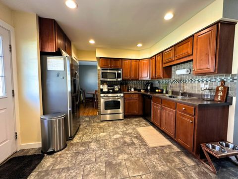 Tiny photo for 17W484 Earl Court, Darien, IL 60561 (MLS # 12594381)
