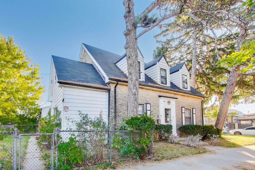 Photo for 2859 N Mango Avenue, Chicago, IL 60634 (MLS # 12508056)