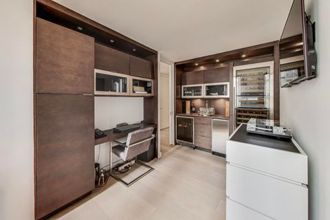 Tiny photo for 100 E Walton Street #15DE, Chicago, IL 60611 (MLS # 12477589)