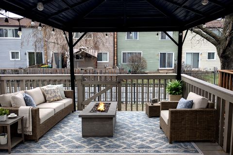 Tiny photo for 700 Lakeside Cir Drive, Wheeling, IL 60090 (MLS # 12547195)