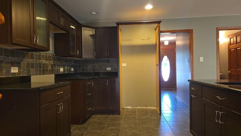 Tiny photo for 947 E 169th Street, South Holland, IL 60473 (MLS # 12504644)