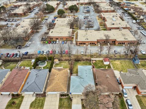 Tiny photo for 8300 W Balmoral Avenue, Chicago, IL 60656 (MLS # 12557672)