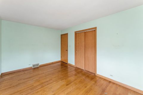 Tiny photo for 8300 W Balmoral Avenue, Chicago, IL 60656 (MLS # 12557672)