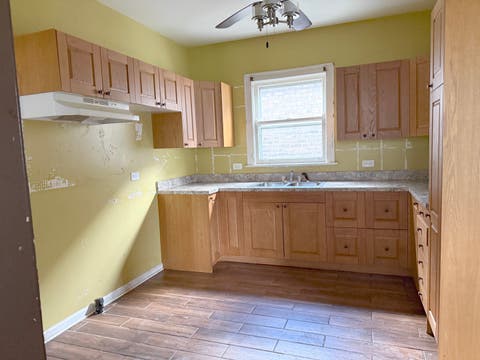 Tiny photo for 7521 S Aberdeen Street, Chicago, IL 60620 (MLS # 12669800)