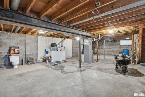 Tiny photo for 1495 GLENWOOD Drive, Le Claire, IA 52753 (MLS # QC4269587)