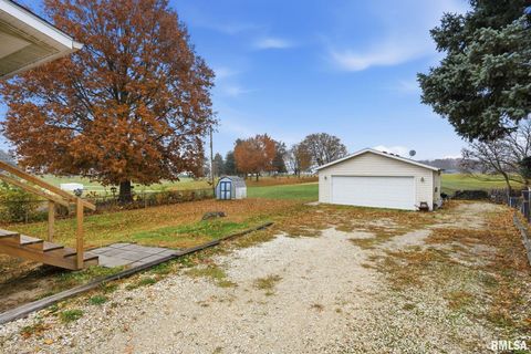 Tiny photo for 1495 GLENWOOD Drive, Le Claire, IA 52753 (MLS # QC4269587)