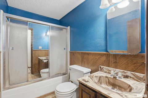 Tiny photo for 1495 GLENWOOD Drive, Le Claire, IA 52753 (MLS # QC4269587)