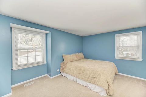 Tiny photo for 1010 W Haven Drive, Arlington Heights, IL 60005 (MLS # 12526190)