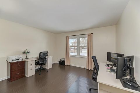 Tiny photo for 1010 W Haven Drive, Arlington Heights, IL 60005 (MLS # 12526190)