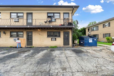 Tiny photo for 41 King Arthur Court #1, Northlake, IL 60164 (MLS # 12451813)