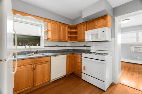 Tiny photo for 41 King Arthur Court #1, Northlake, IL 60164 (MLS # 12451813)