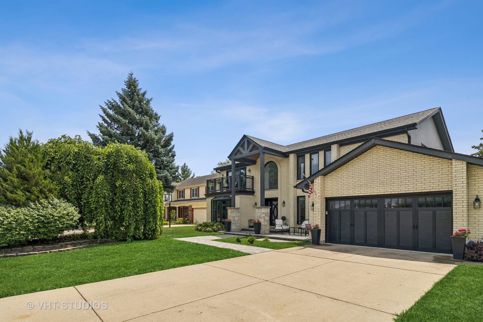 3335 Elmdale Road