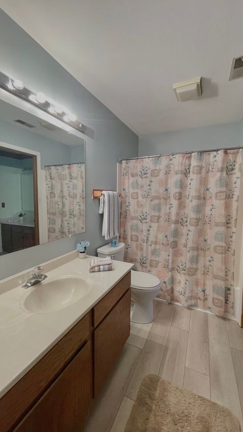 Tiny photo for 715 N Deer Run Drive #715, Palatine, IL 60067 (MLS # 12549844)