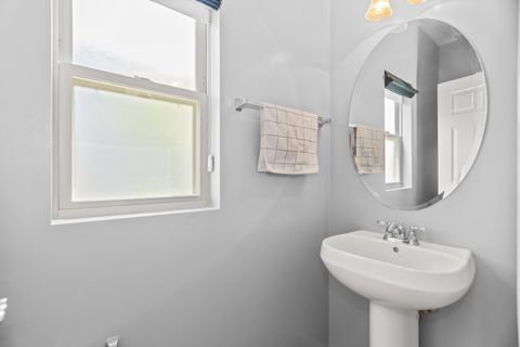 Tiny photo for 4520 W Larchmont Avenue, Chicago, IL 60641 (MLS # 12626919)