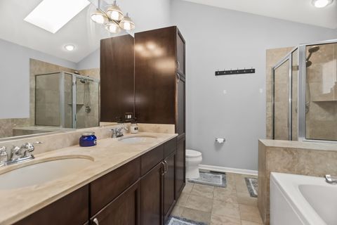 Tiny photo for 4520 W Larchmont Avenue, Chicago, IL 60641 (MLS # 12626919)
