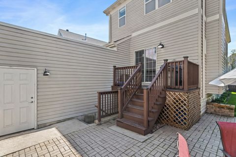 Tiny photo for 4520 W Larchmont Avenue, Chicago, IL 60641 (MLS # 12626919)
