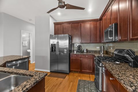 Tiny photo for 4520 W Larchmont Avenue, Chicago, IL 60641 (MLS # 12626919)