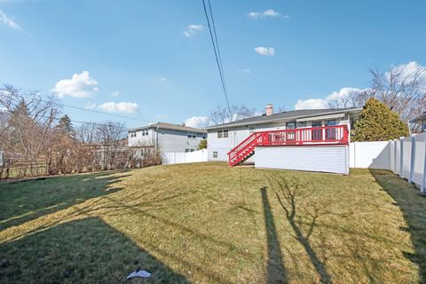 Tiny photo for 1861 HOLLYWOOD Avenue, Hanover Park, IL 60133 (MLS # 12572548)