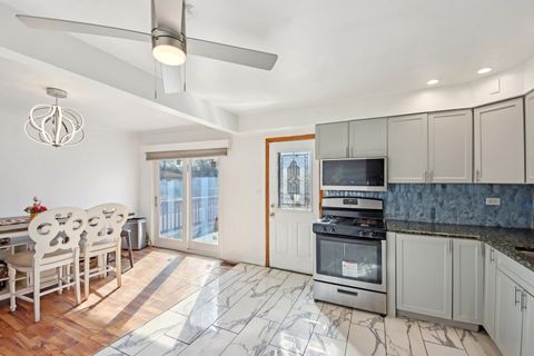 Tiny photo for 1861 HOLLYWOOD Avenue, Hanover Park, IL 60133 (MLS # 12572548)