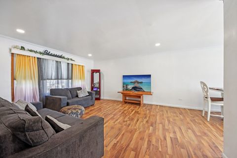 Tiny photo for 1861 HOLLYWOOD Avenue, Hanover Park, IL 60133 (MLS # 12572548)