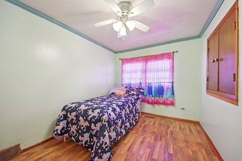 Tiny photo for 1861 HOLLYWOOD Avenue, Hanover Park, IL 60133 (MLS # 12572548)