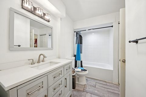 Tiny photo for 1861 HOLLYWOOD Avenue, Hanover Park, IL 60133 (MLS # 12572548)