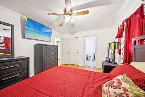 Tiny photo for 1861 HOLLYWOOD Avenue, Hanover Park, IL 60133 (MLS # 12572548)