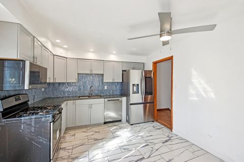 Tiny photo for 1861 HOLLYWOOD Avenue, Hanover Park, IL 60133 (MLS # 12572548)