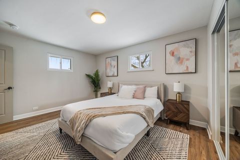 Tiny photo for 5428 W 91st Street, Oak Lawn, IL 60453 (MLS # 12562862)