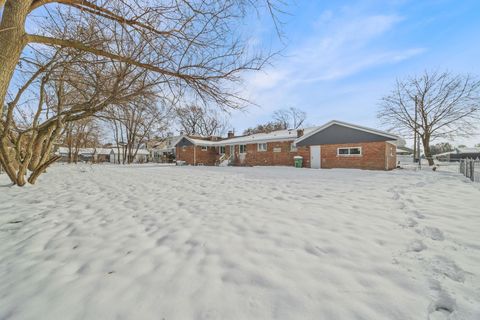 Tiny photo for 5428 W 91st Street, Oak Lawn, IL 60453 (MLS # 12562862)
