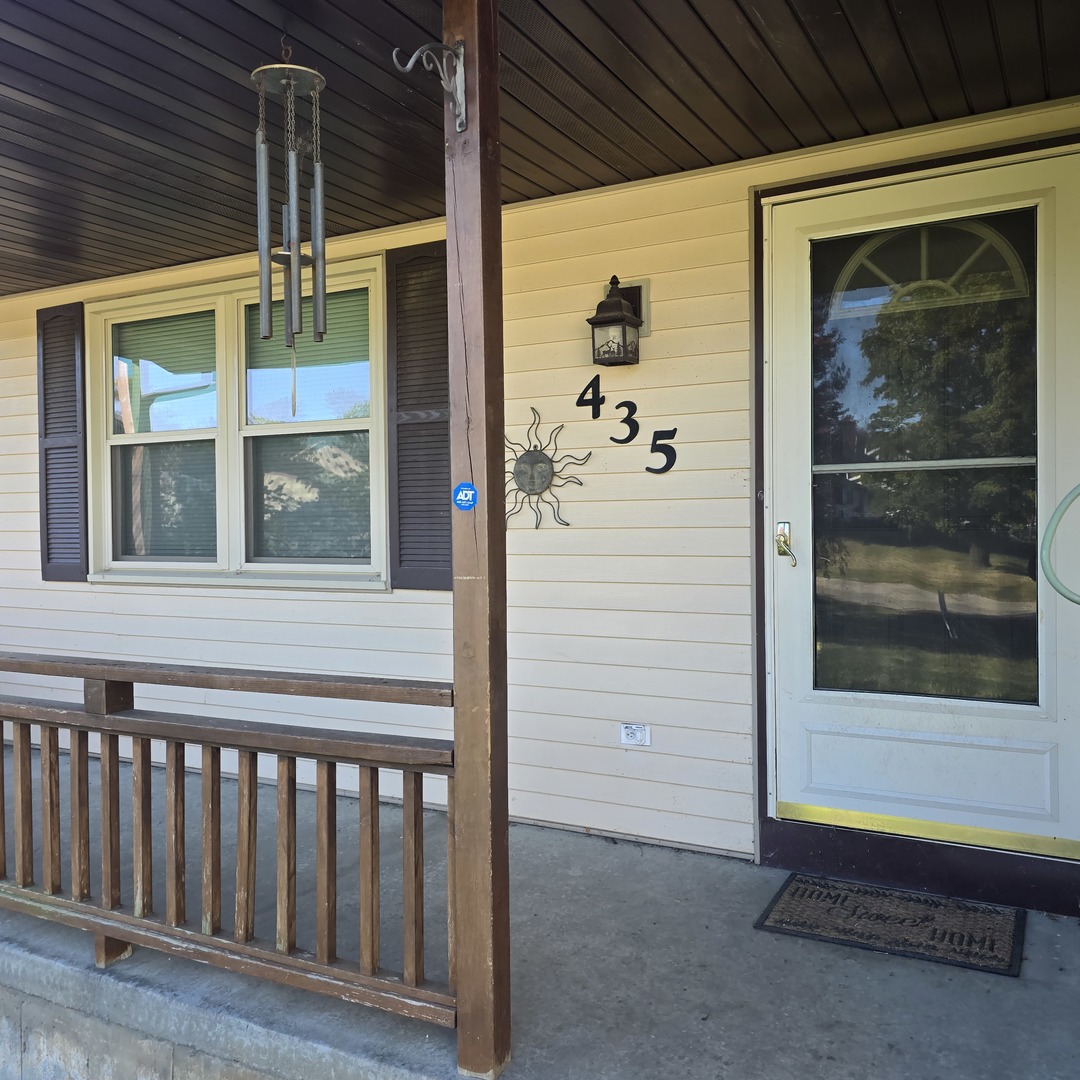 435 Sunnyside Drive
