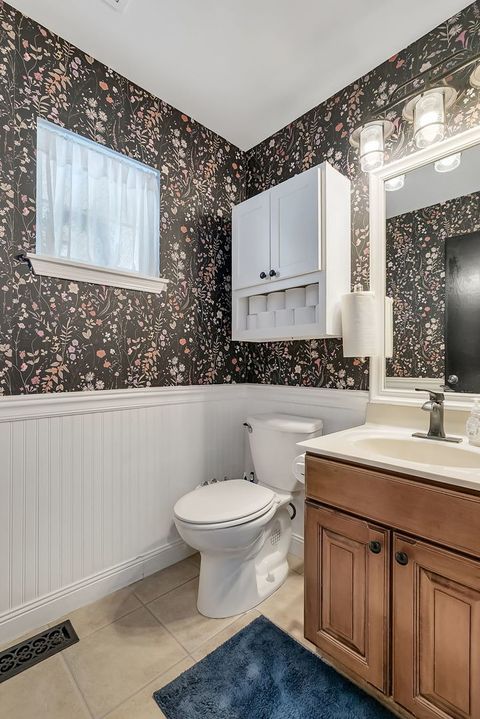 Tiny photo for 300 Wabena Court, Minooka, IL 60447 (MLS # 12530300)